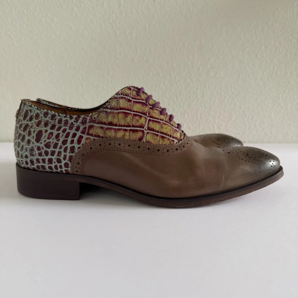 John Fluevog City Angels Damascus Classic Brogued Oxfords Grey Croc Womens US 10